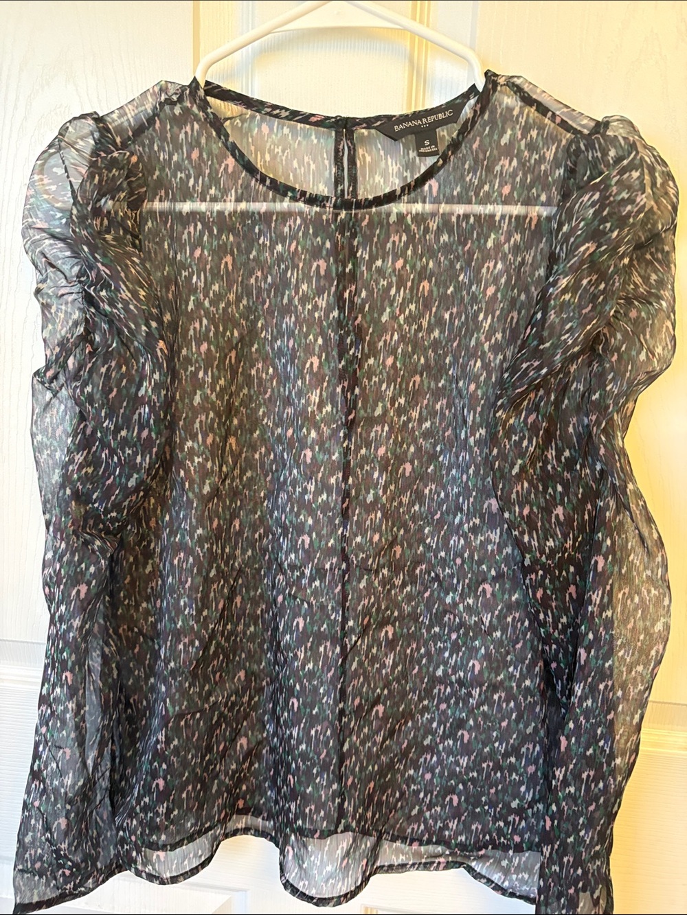 Banana Republic Black Sheer Multicolor Printed Puff-Sleeve Blouse